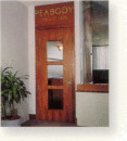 Wood doors in a wide range of face options, species and cut options.